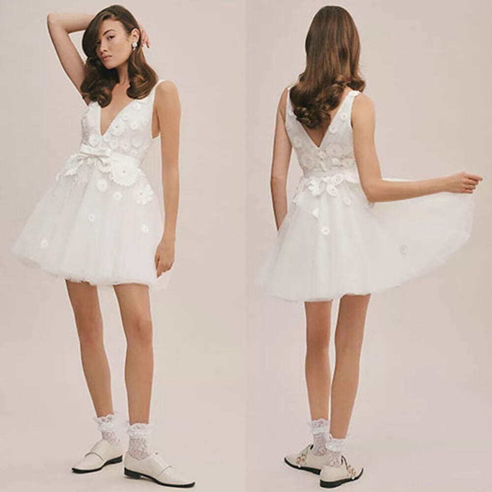NWT Viktor & Rolf for BHLDN Petunia Floral Deep-V A-Line Mini Dress Ivory Size 6
